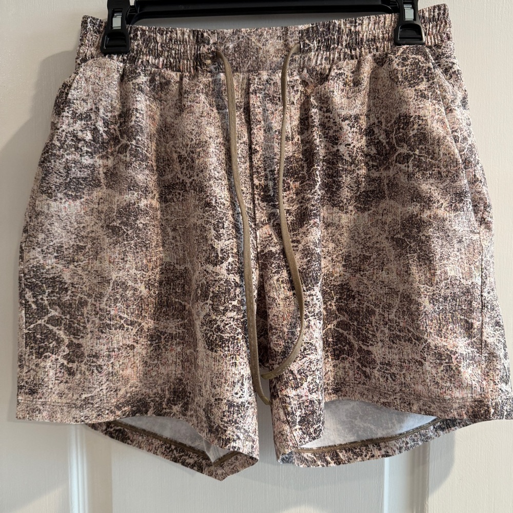 Men's Lululemon CHANNEL CROSS SWIM SHORT 5"